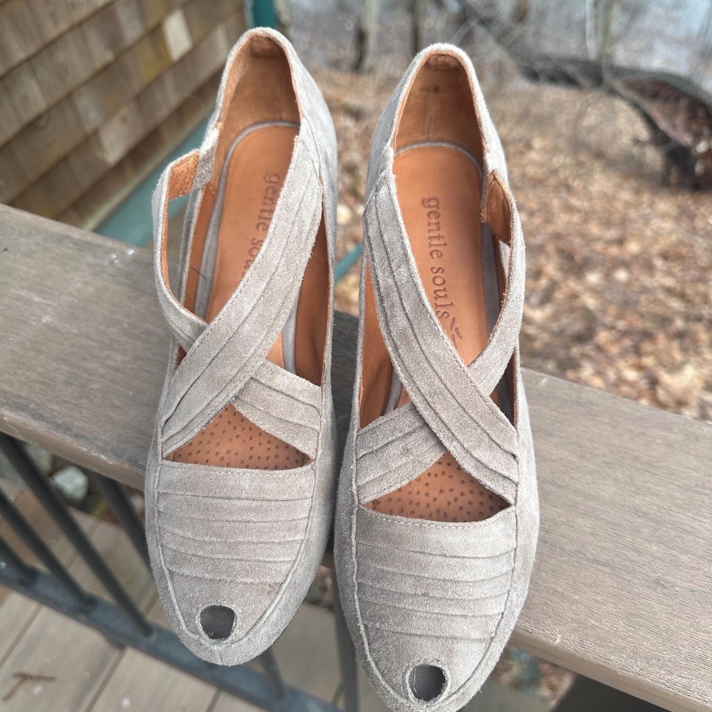 Gentle Souls Remedy retro heels